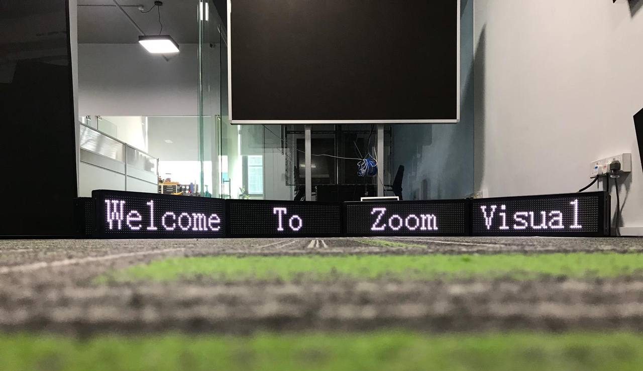 LED BANNER TICKET BOARD BY ZOOM VISUAL