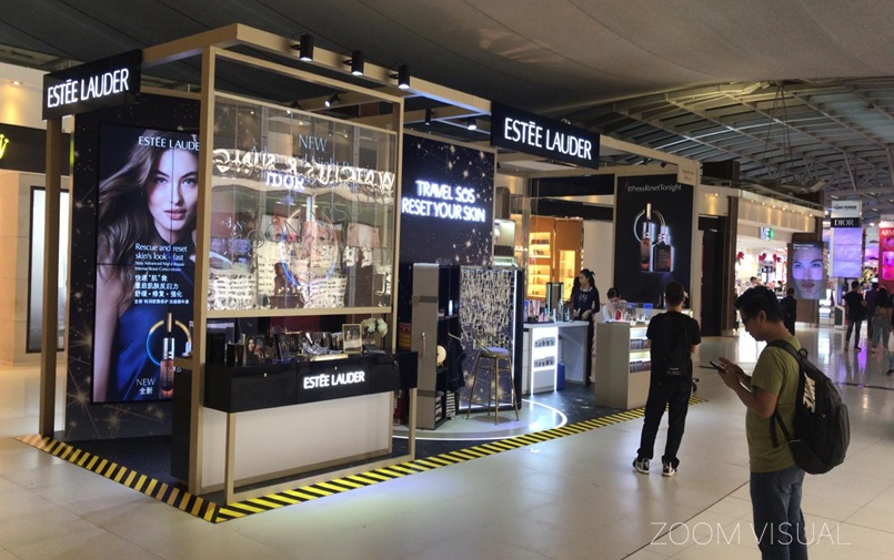Digital Signage Display at Estee Lauder, Bangkok Suvarnabhumi Airport
