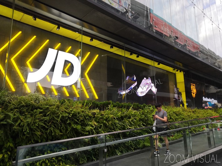 LED Display Screen JD Sports Siam Center - Bangkok
