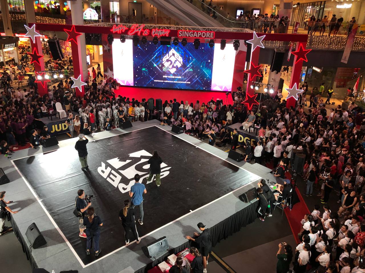 Indoor LED Screen being used at The Star Vista for National Day Parade