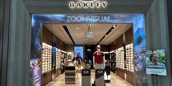 Oakley at Marina Bay Sands using Zoom Visual's Indoor LED Screen